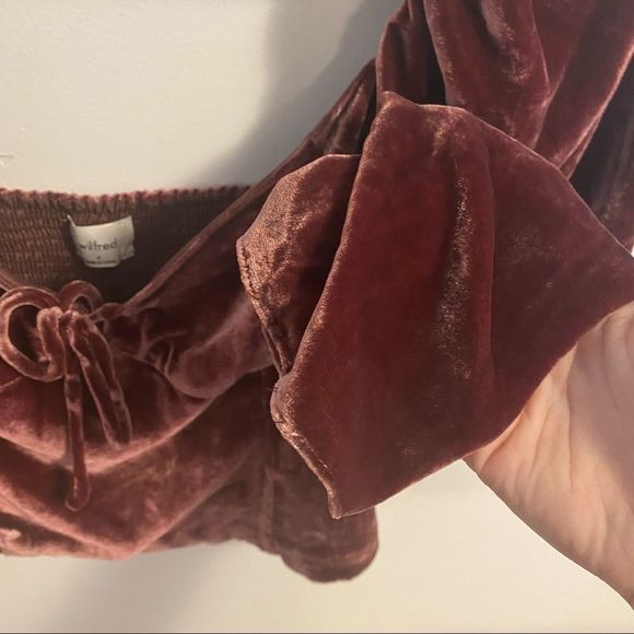 ARITZIA Wilfred Novella Long-sleeve Velvet Velour Blouse Truffle Brown ~ sz 4 47 - Picture 6 of 9